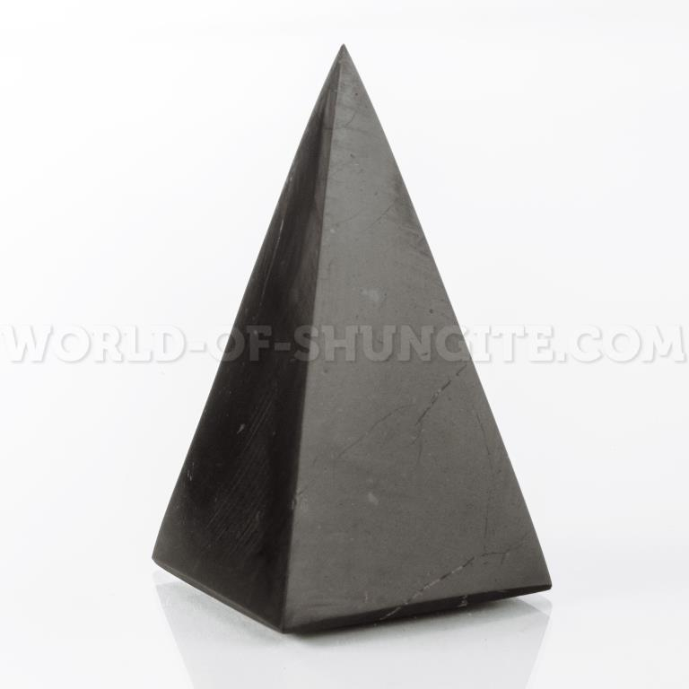 Пирамида Голода полированная из шунгита 4 см