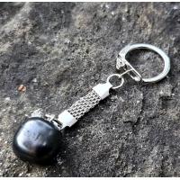 Брелок "Кубик галтовка" из шунгита